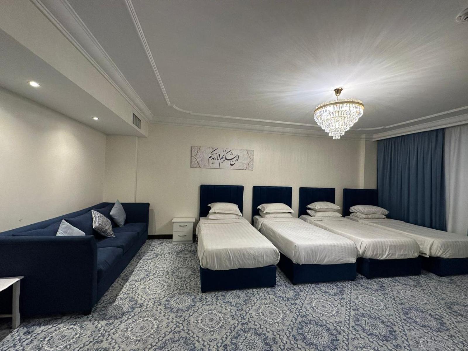 Zad Al Eman Suites Hotels 麦地那 客房 照片