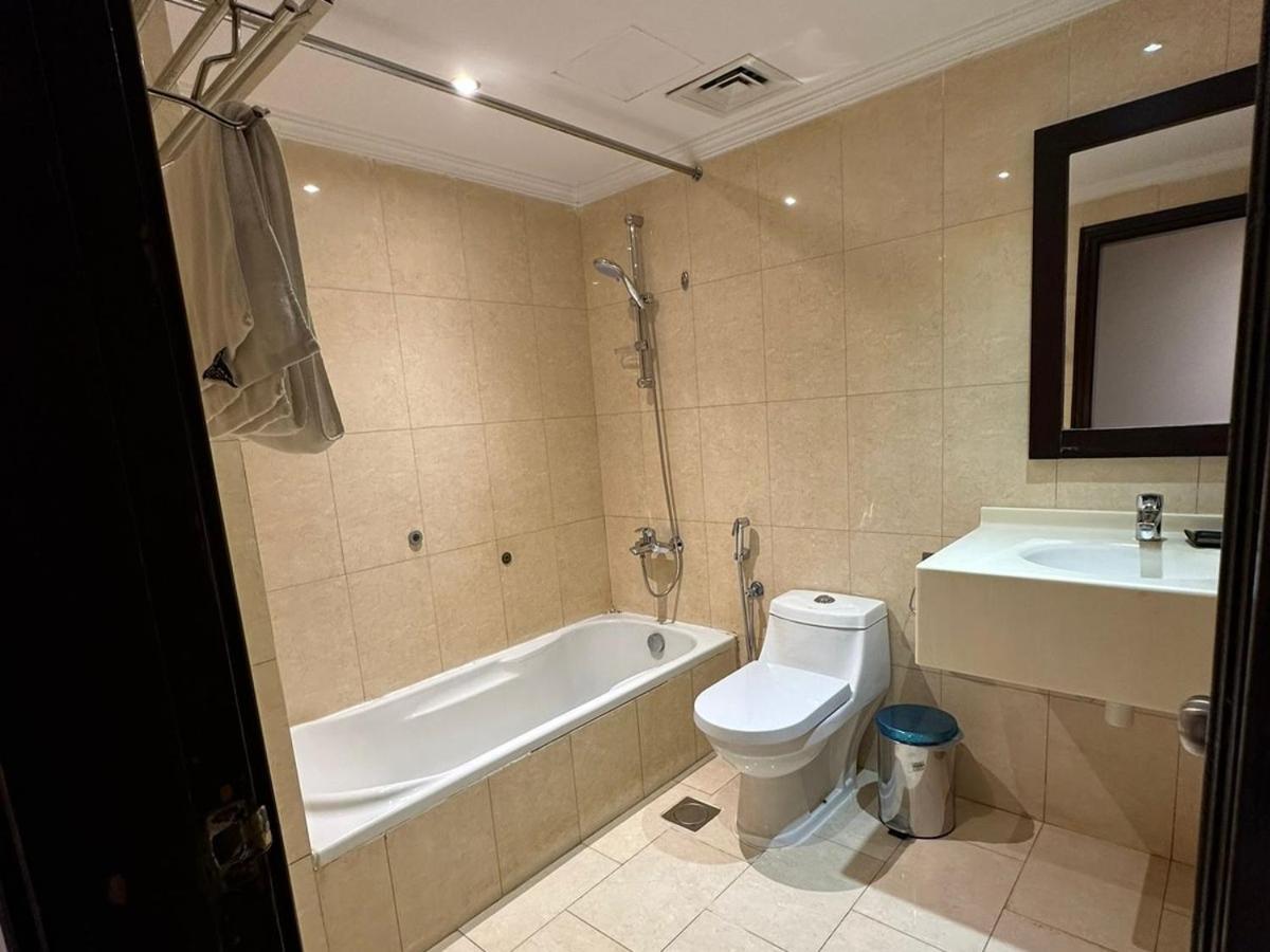 Zad Al Eman Suites Hotels 麦地那 客房 照片