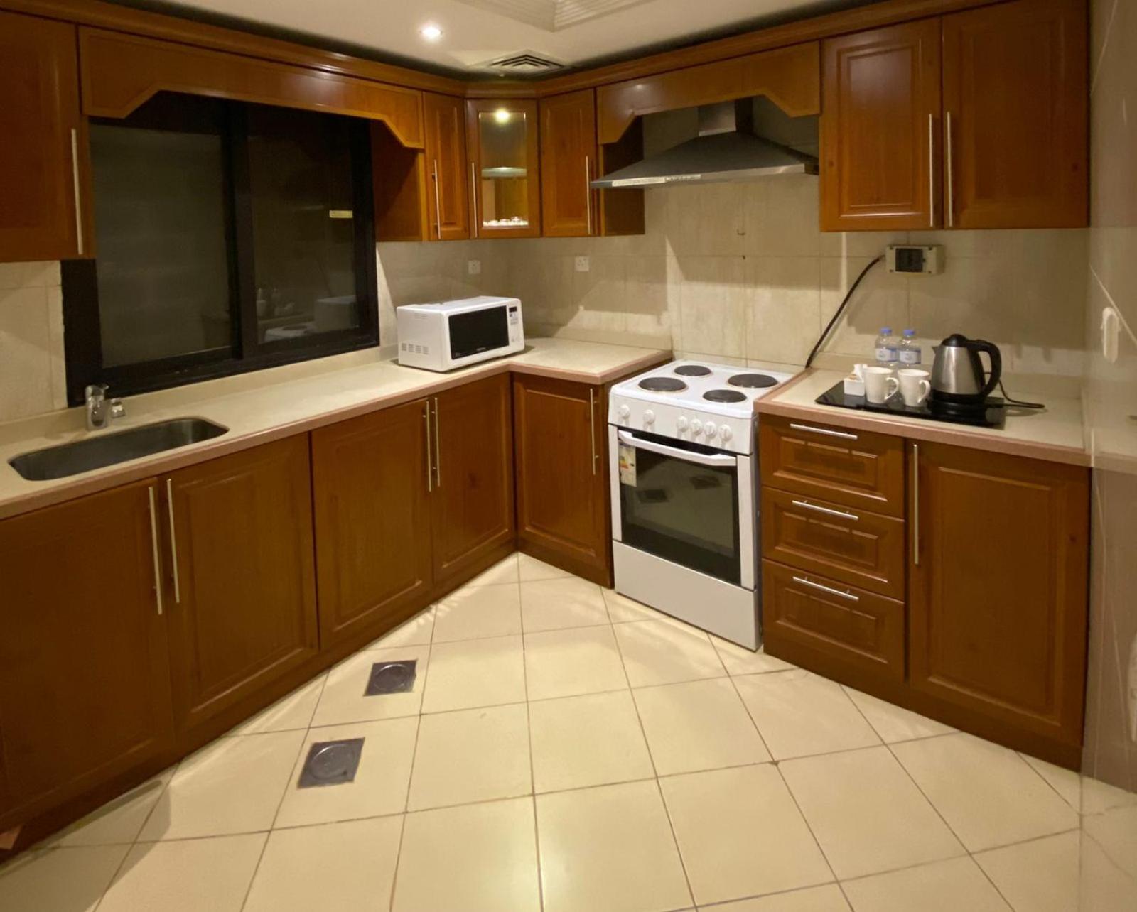 Zad Al Eman Suites Hotels 麦地那 客房 照片