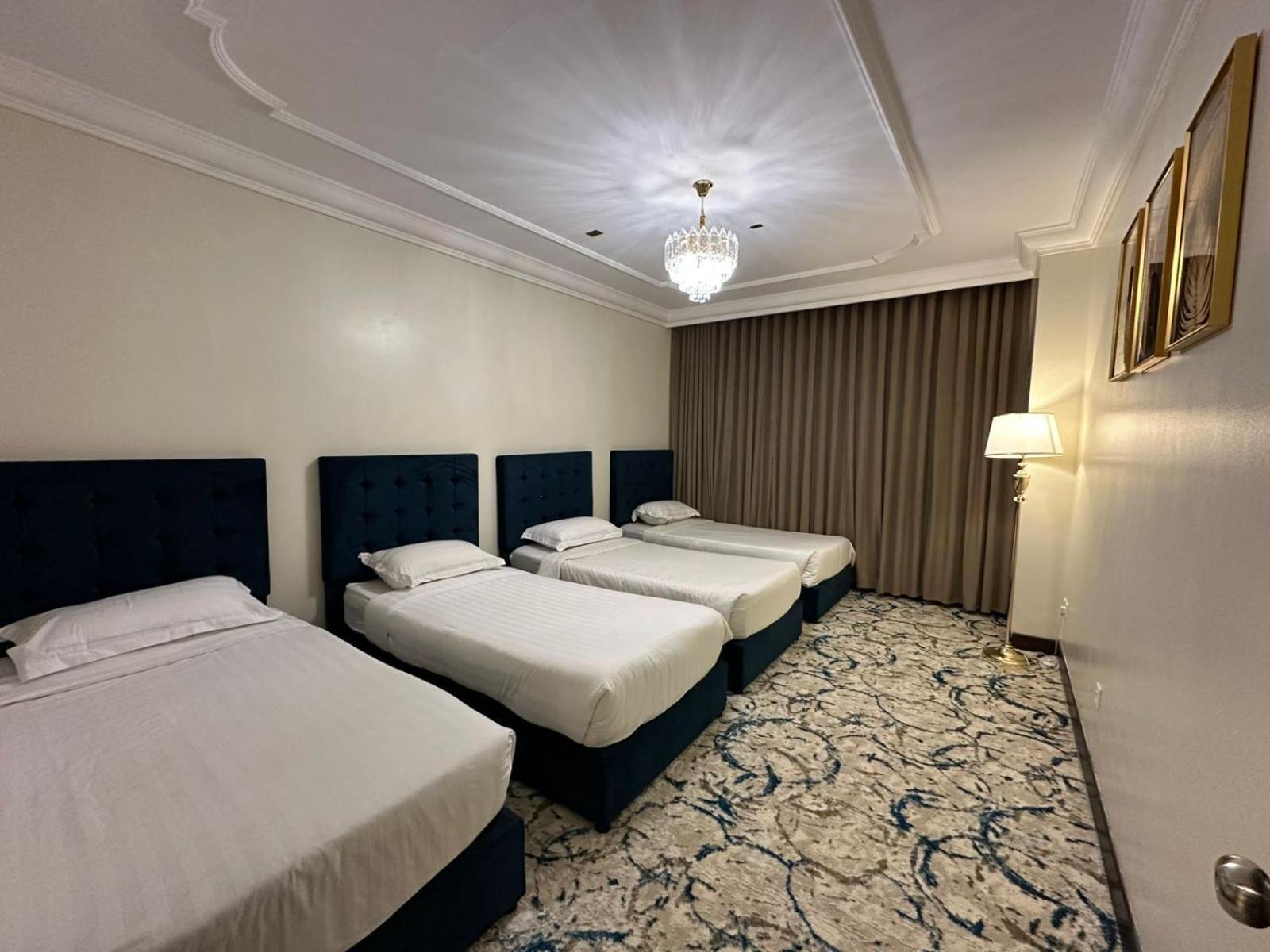 Zad Al Eman Suites Hotels 麦地那 客房 照片