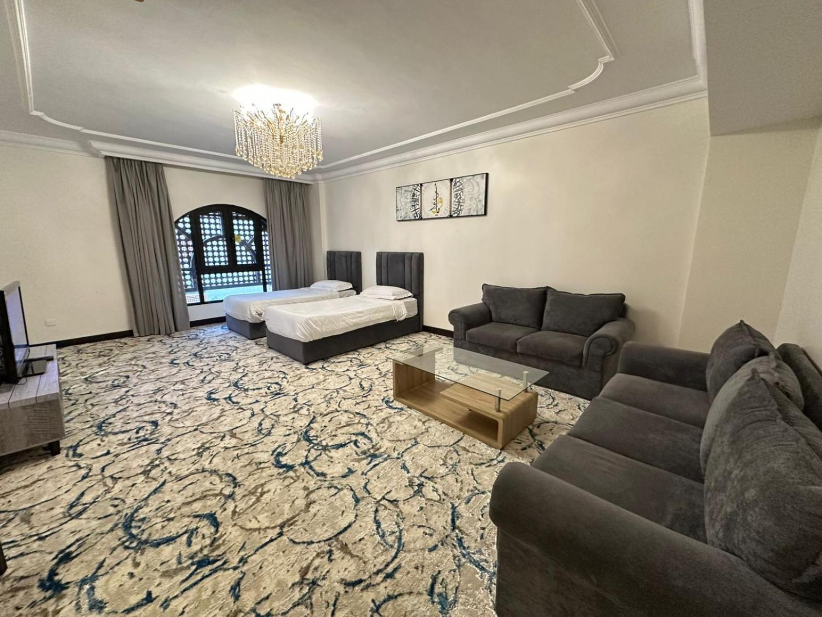 Zad Al Eman Suites Hotels 麦地那 客房 照片